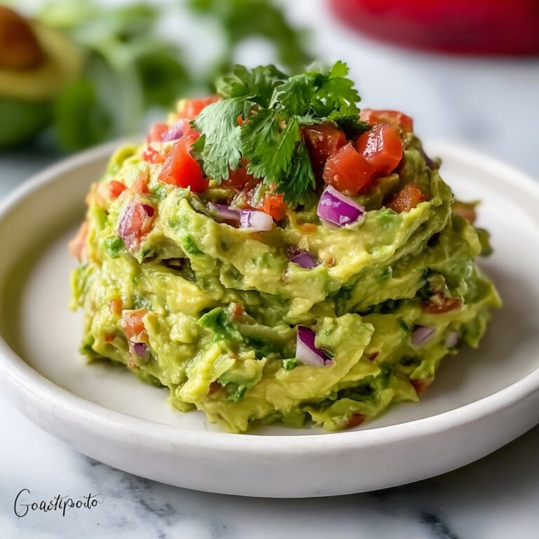 Creamy Homemade Guacamole Recipe